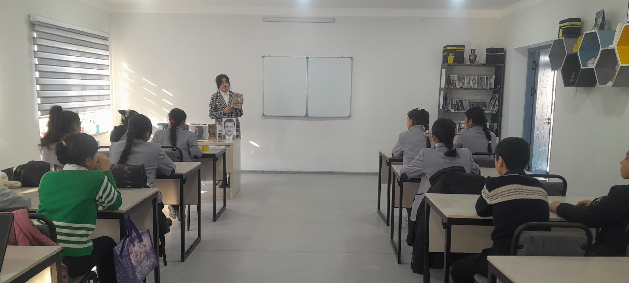 "Tarixchi, tarjimon, yozuvchi, jurnalist Xayriddin Sulton" nomli davra suhbati tashkil etildi